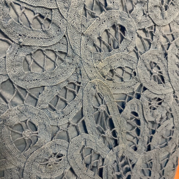 Lilly Pulitzer lace sheath dress - Picture 2 of 4